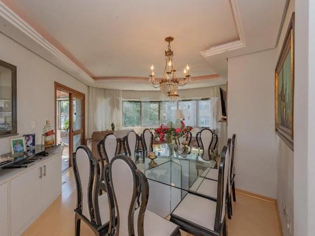 Apartamento para Venda em Porto Alegre/RS Independência 3 Quartos