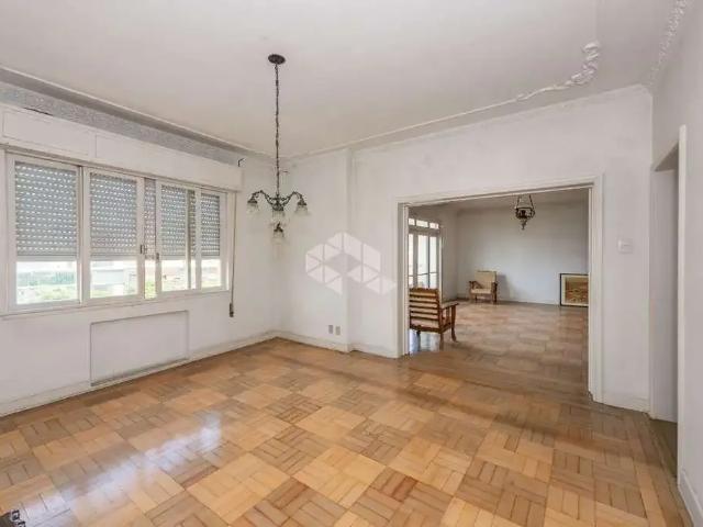 Apartamento para Venda em Porto Alegre/RS Independência 2 Quartos