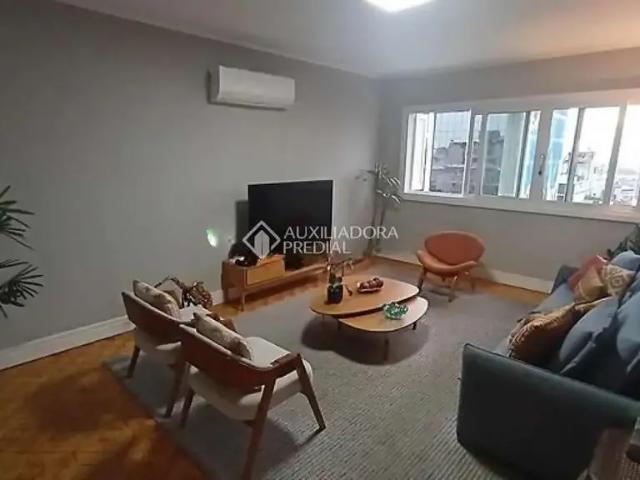 Apartamento para Venda em Porto Alegre/RS Independência 3 Quartos
