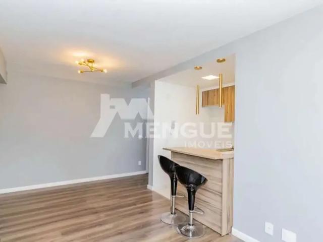 Apartamento para Venda em Porto Alegre/RS Jardim Carvalho 3 Quartos