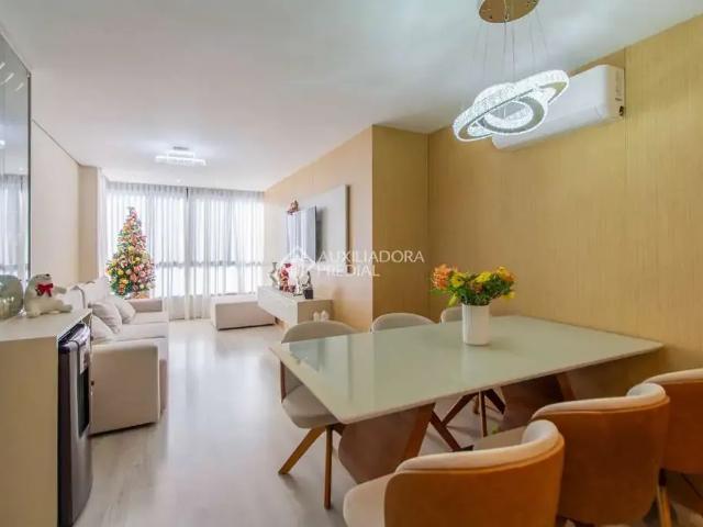 Apartamento para Venda em Porto Alegre/RS Jardim Carvalho 3 Quartos