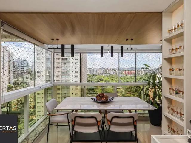 Apartamento para Venda em Porto Alegre/RS Jardim Europa 3 Quartos