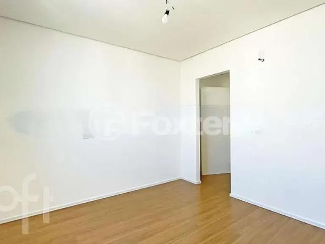 Apartamento para Venda em Porto Alegre/RS Jardim Sabará 2 Quartos