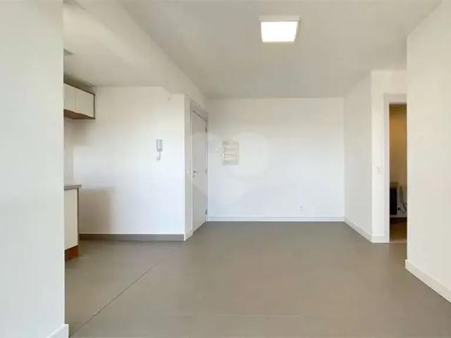 Apartamento para Venda em Porto Alegre/RS Jardim Lindóia 2 Quartos
