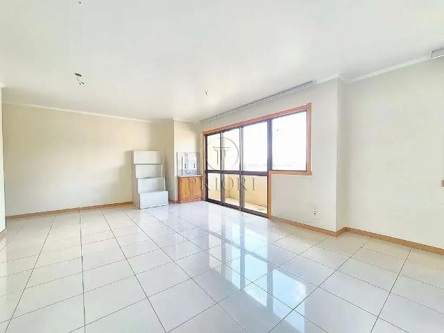Apartamento para Venda em Porto Alegre/RS Passo da Areia 2 Quartos