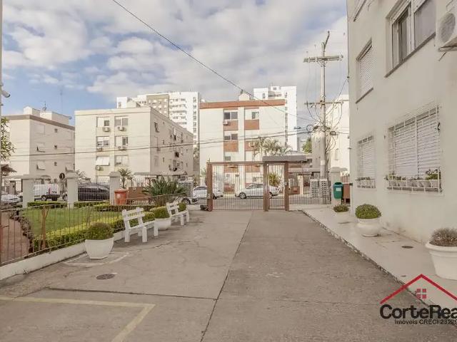 Apartamento para Venda em Porto Alegre/RS Passo da Areia 2 Quartos