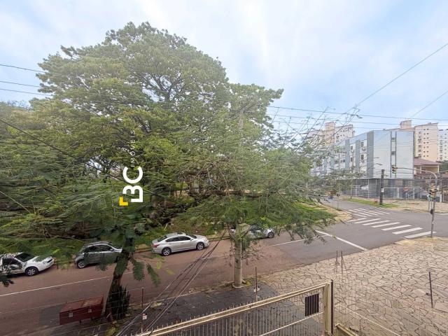 Apartamento para Venda em Porto Alegre/RS Passo da Areia 2 Quartos