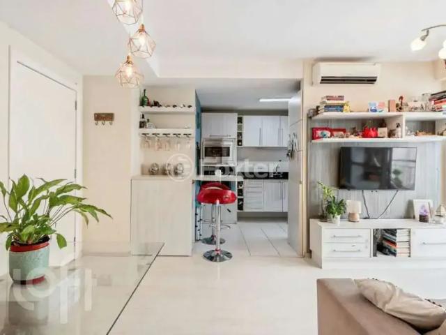 Apartamento para Venda em Porto Alegre/RS Passo da Areia 2 Quartos