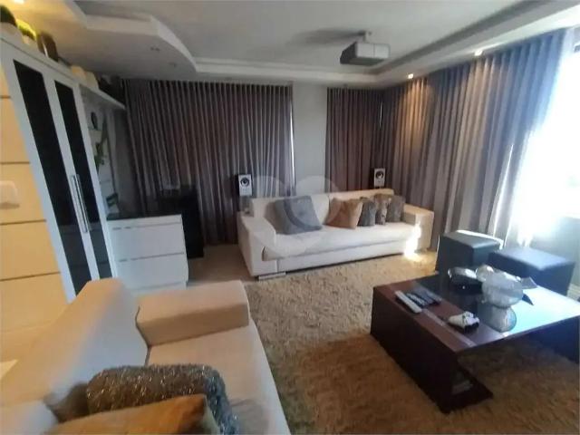 Apartamento para Venda em Porto Alegre/RS Passo da Areia 3 Quartos