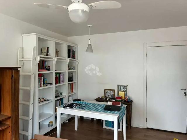 Apartamento para Venda em Porto Alegre/RS Passo da Areia 3 Quartos
