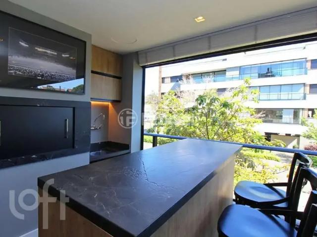 Apartamento para Venda em Porto Alegre/RS Pedra Redonda 3 Quartos