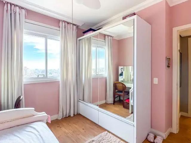 Apartamento para Venda em Porto Alegre/RS Petrópolis 3 Quartos