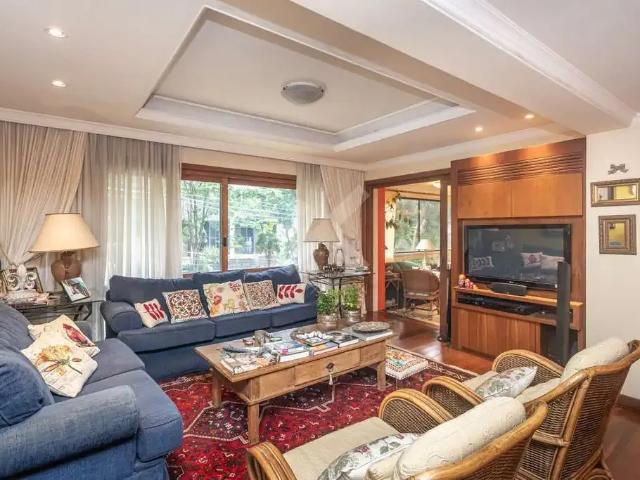 Apartamento para Venda em Porto Alegre/RS Petrópolis 3 Quartos