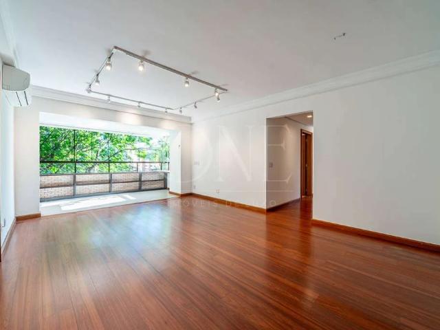 Apartamento para Venda em Porto Alegre/RS Petrópolis 3 Quartos