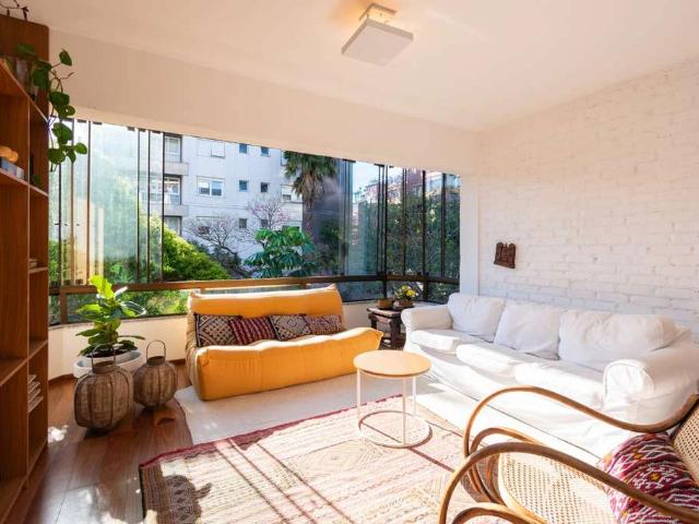 Apartamento para Venda em Porto Alegre/RS Petrópolis 3 Quartos