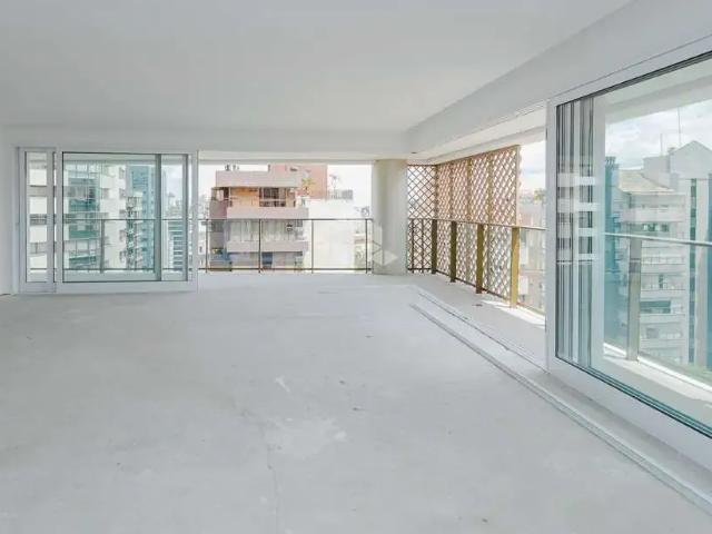 Apartamento para Venda em Porto Alegre/RS Petrópolis 3 Quartos