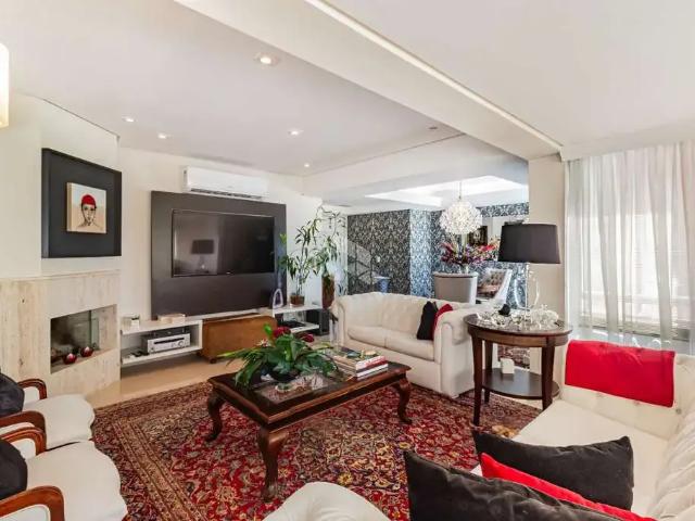 Apartamento para Venda em Porto Alegre/RS Petrópolis 3 Quartos