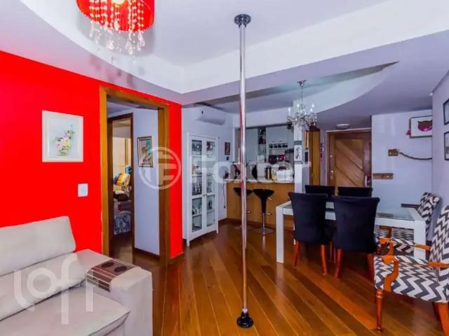 Apartamento para Venda em Porto Alegre/RS Petrópolis 2 Quartos