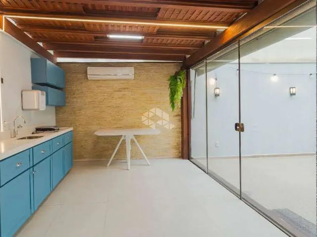 Apartamento para Venda em Porto Alegre/RS Petrópolis 2 Quartos