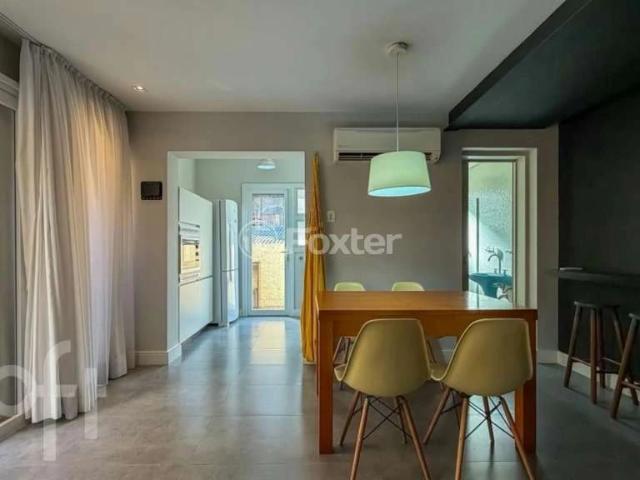 Apartamento para Venda em Porto Alegre/RS Petrópolis 2 Quartos