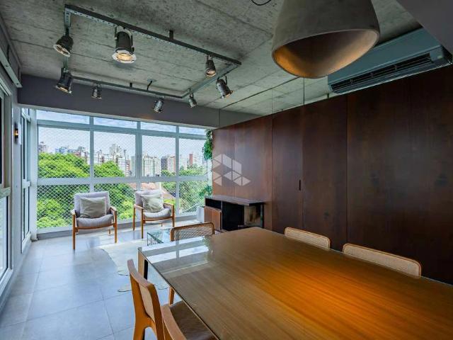 Apartamento para Venda em Porto Alegre/RS Petrópolis 2 Quartos