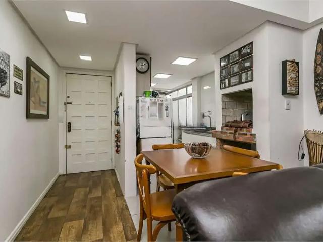 Apartamento para Venda em Porto Alegre/RS Petrópolis 2 Quartos