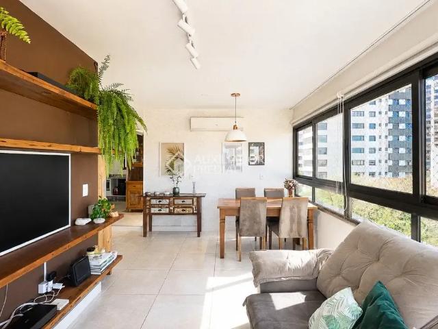 Apartamento para Venda em Porto Alegre/RS Petrópolis 2 Quartos