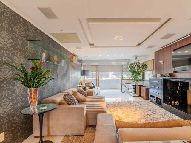 Apartamento para Venda em Porto Alegre/RS Petrópolis 4 Quartos