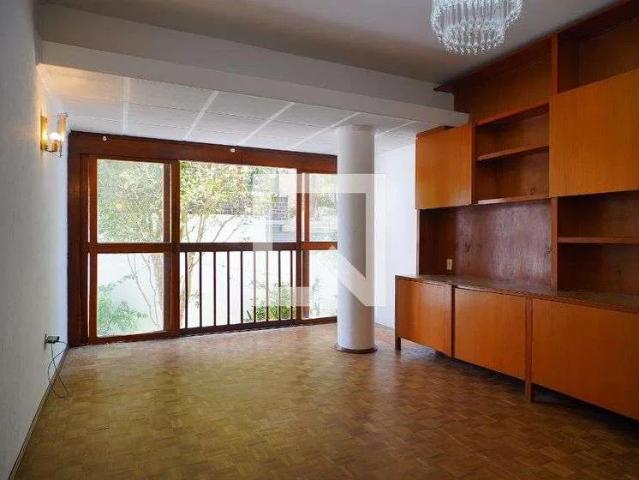 Apartamento para Venda em Porto Alegre/RS Rio Branco 3 Quartos