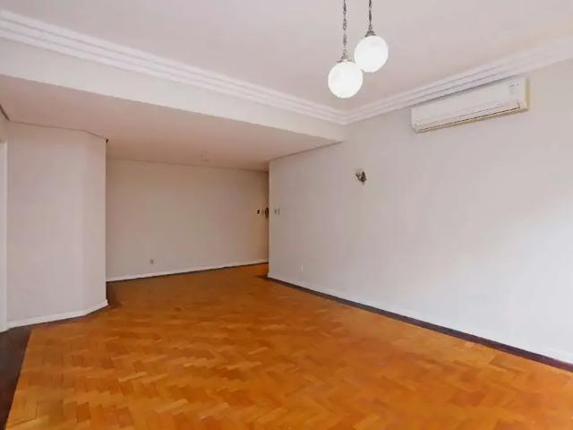 Apartamento para Venda em Porto Alegre/RS Rio Branco 3 Quartos