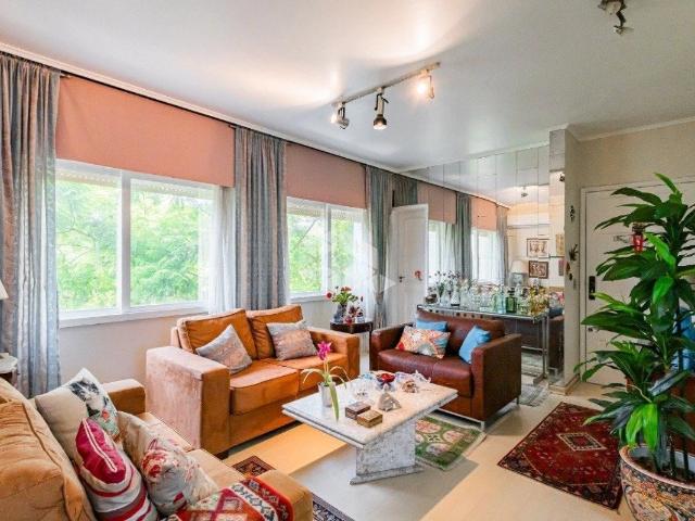 Apartamento para Venda em Porto Alegre/RS Rio Branco 3 Quartos