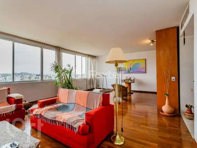 Apartamento para Venda em Porto Alegre/RS Rio Branco 3 Quartos