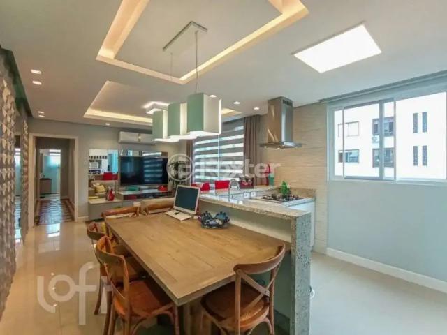 Apartamento para Venda em Porto Alegre/RS Rio Branco 2 Quartos