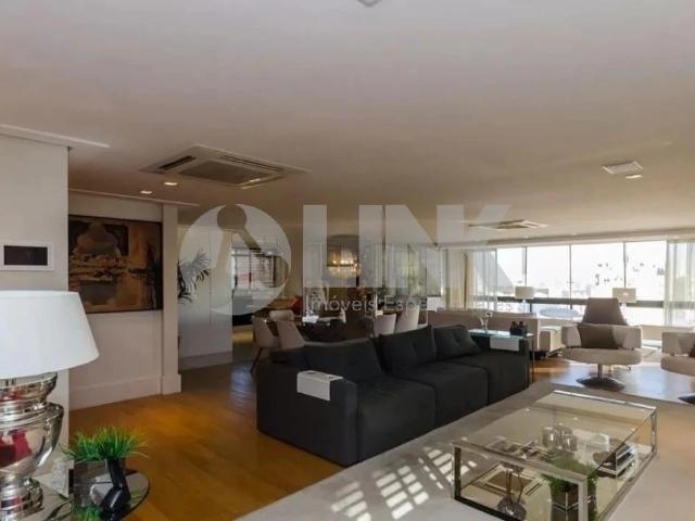 Apartamento para Venda em Porto Alegre/RS Rio Branco 4 Quartos