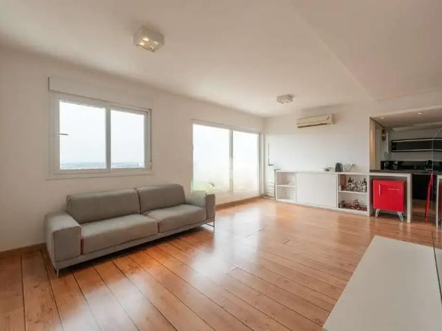 Apartamento para Venda em Porto Alegre/RS São João 2 Quartos