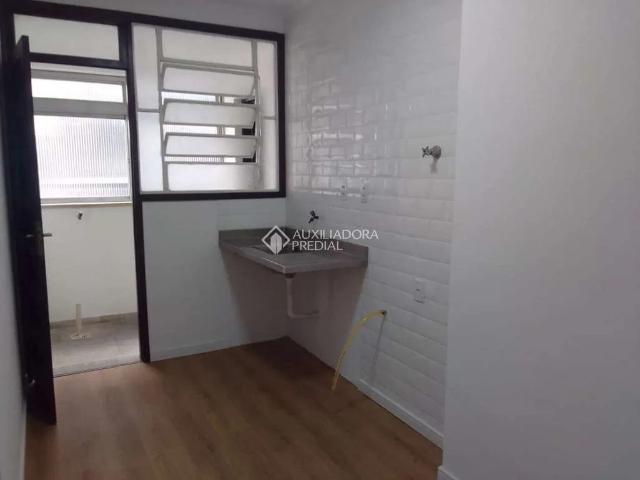 Apartamento para Venda em Porto Alegre/RS São João 2 Quartos