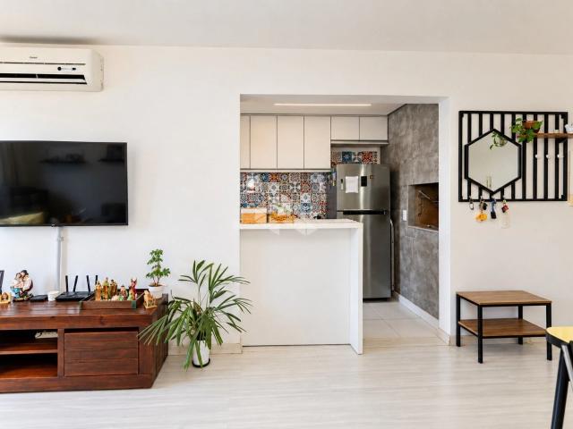 Apartamento para Venda em Porto Alegre/RS São João 2 Quartos