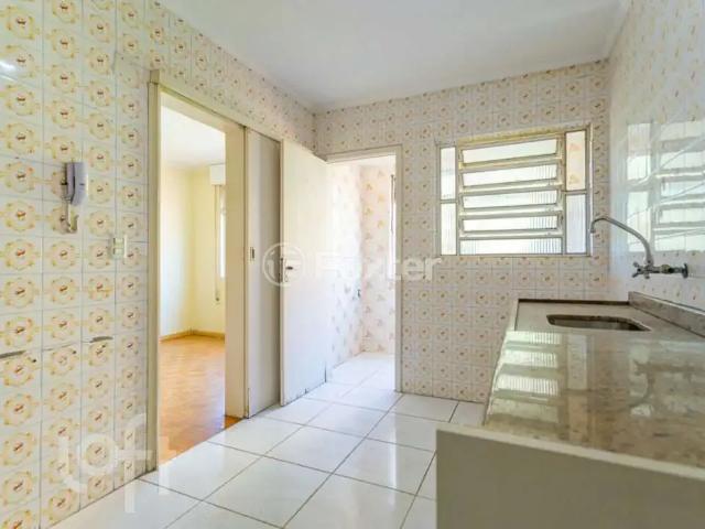 Apartamento para Venda em Porto Alegre/RS São João 2 Quartos