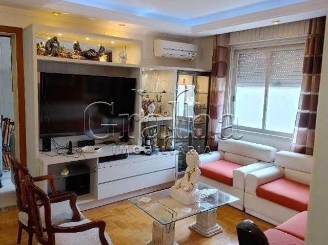 Apartamento para Venda em Porto Alegre/RS São João 3 Quartos