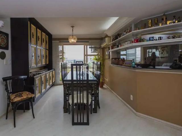 Apartamento para Venda em Porto Alegre/RS São João 3 Quartos