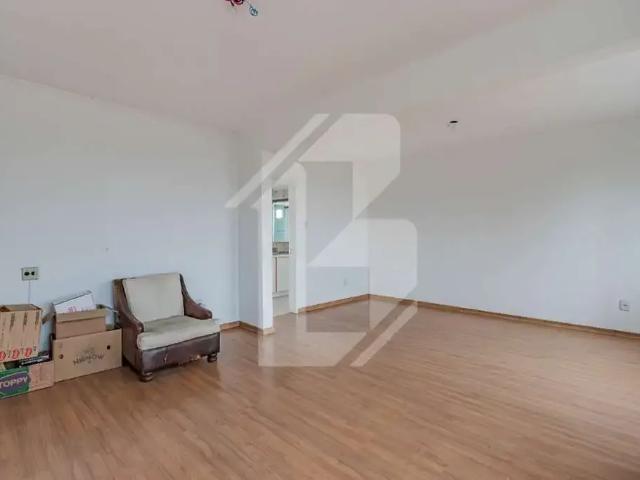 Apartamento para Venda em Porto Alegre/RS São João 4 Quartos
