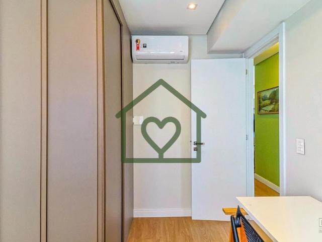 Apartamento para Venda em Porto Alegre/RS São Sebastião 3 Quartos