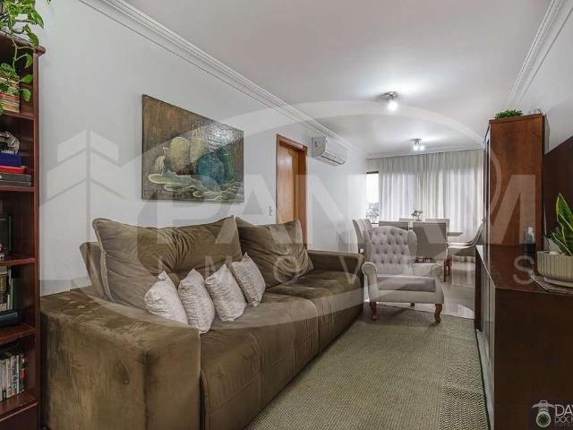Apartamento para Venda em Porto Alegre/RS São Sebastião 3 Quartos