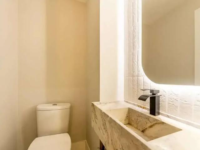 Apartamento para Venda em Porto Alegre/RS São Sebastião 3 Quartos