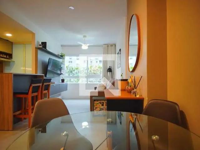 Apartamento para Venda em Porto Alegre/RS São Sebastião 3 Quartos