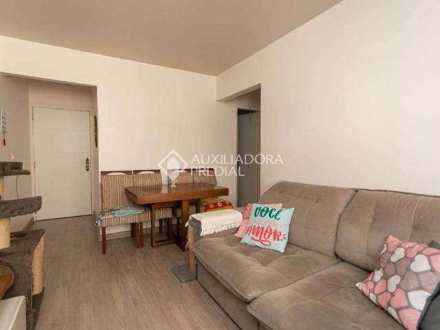 Apartamento para Venda em Porto Alegre/RS São Sebastião 2 Quartos