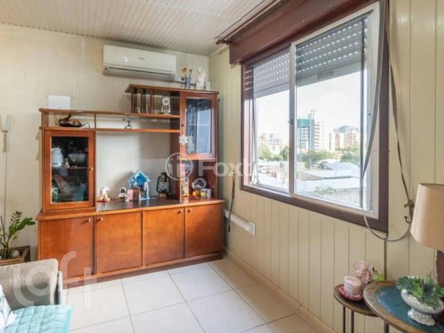 Apartamento para Venda em Porto Alegre/RS São Sebastião 2 Quartos