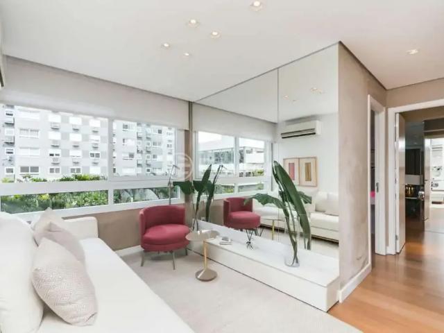 Apartamento para Venda em Porto Alegre/RS São Sebastião 3 Quartos