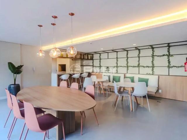 Apartamento para Venda em Porto Alegre/RS Santa Cecília 2 Quartos