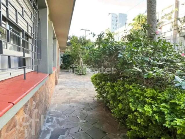 Apartamento para Venda em Porto Alegre/RS Santana 3 Quartos